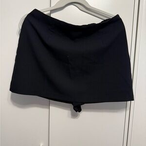 Abercrombie & Fitch Black Skort